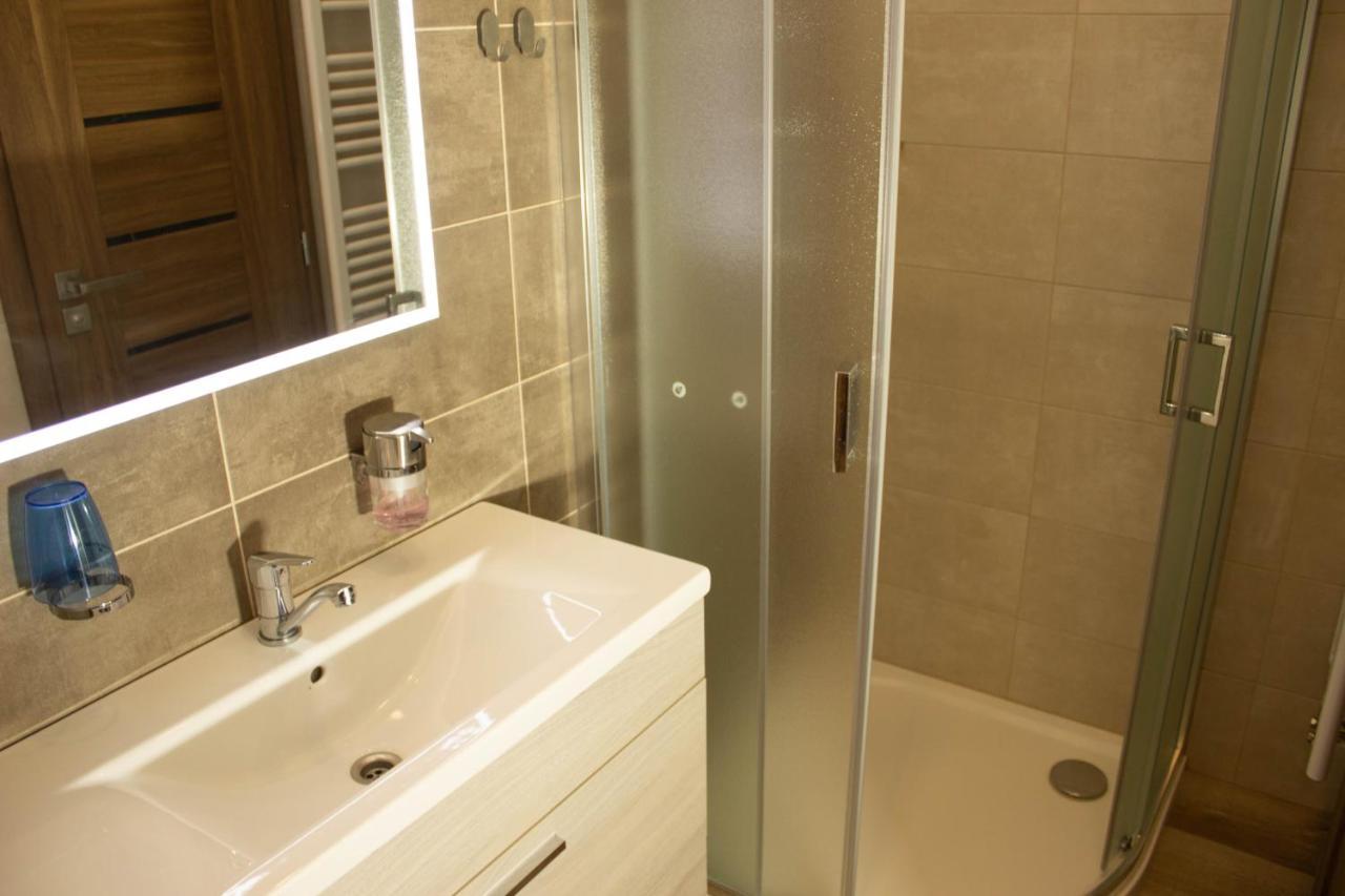 Apartmany Pilot Velka Hledsebe Экстерьер фото